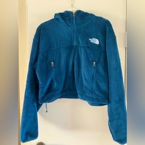North Face cropped pull over hoodie
